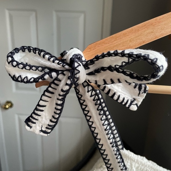 Love + Harmony White Tank Top - Picture 3 of 4